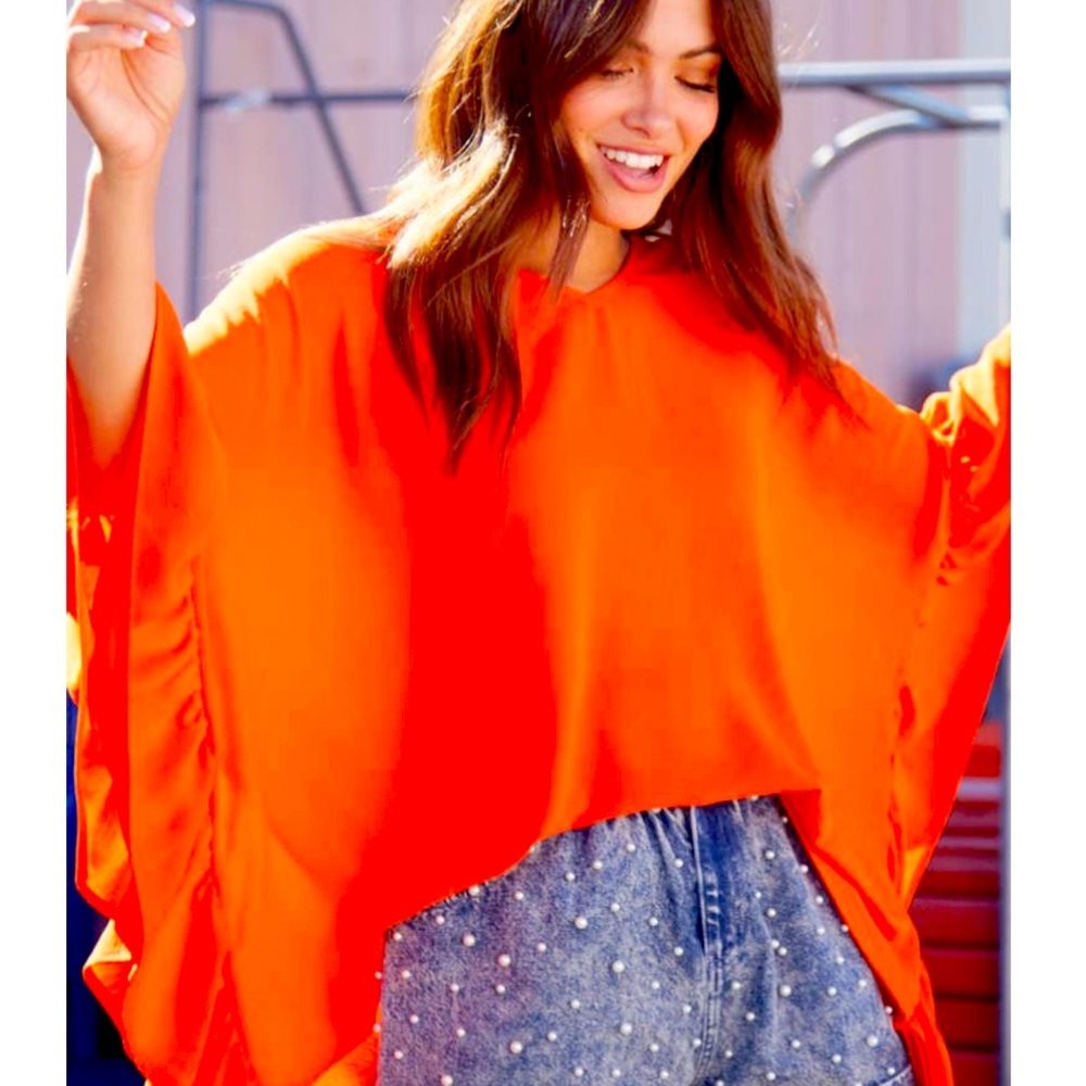 FANTASTIC FAWN NWOT BRIGHT ORANGE PONCHO